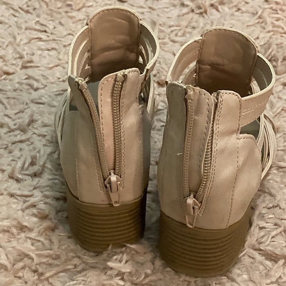 Wedges - Picture 3 of 3